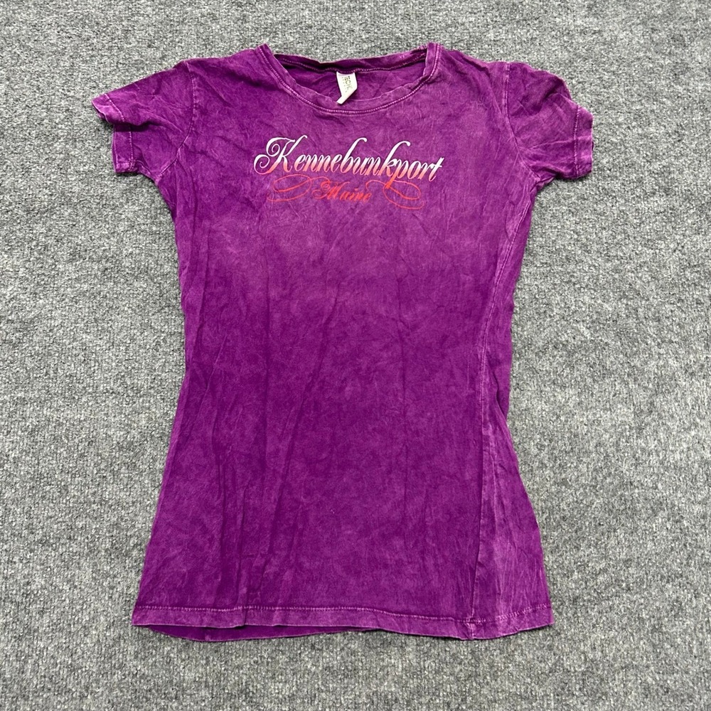 Fresh Styles T-Shirt Womens Size L Purple Mineral Wash Kennebunkport Graphic Tee